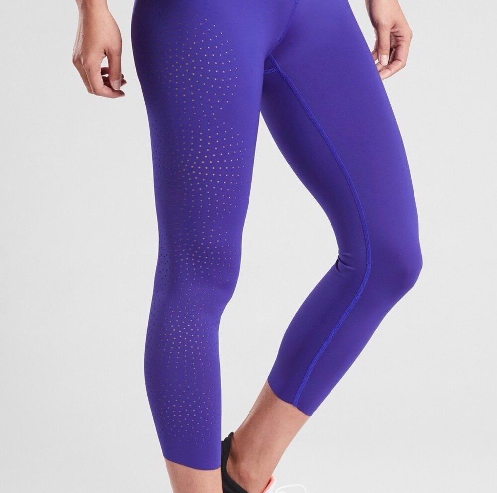 Athleta Velocity Laser Cut Capri Tights Blue Paradise Medium High Rise Running